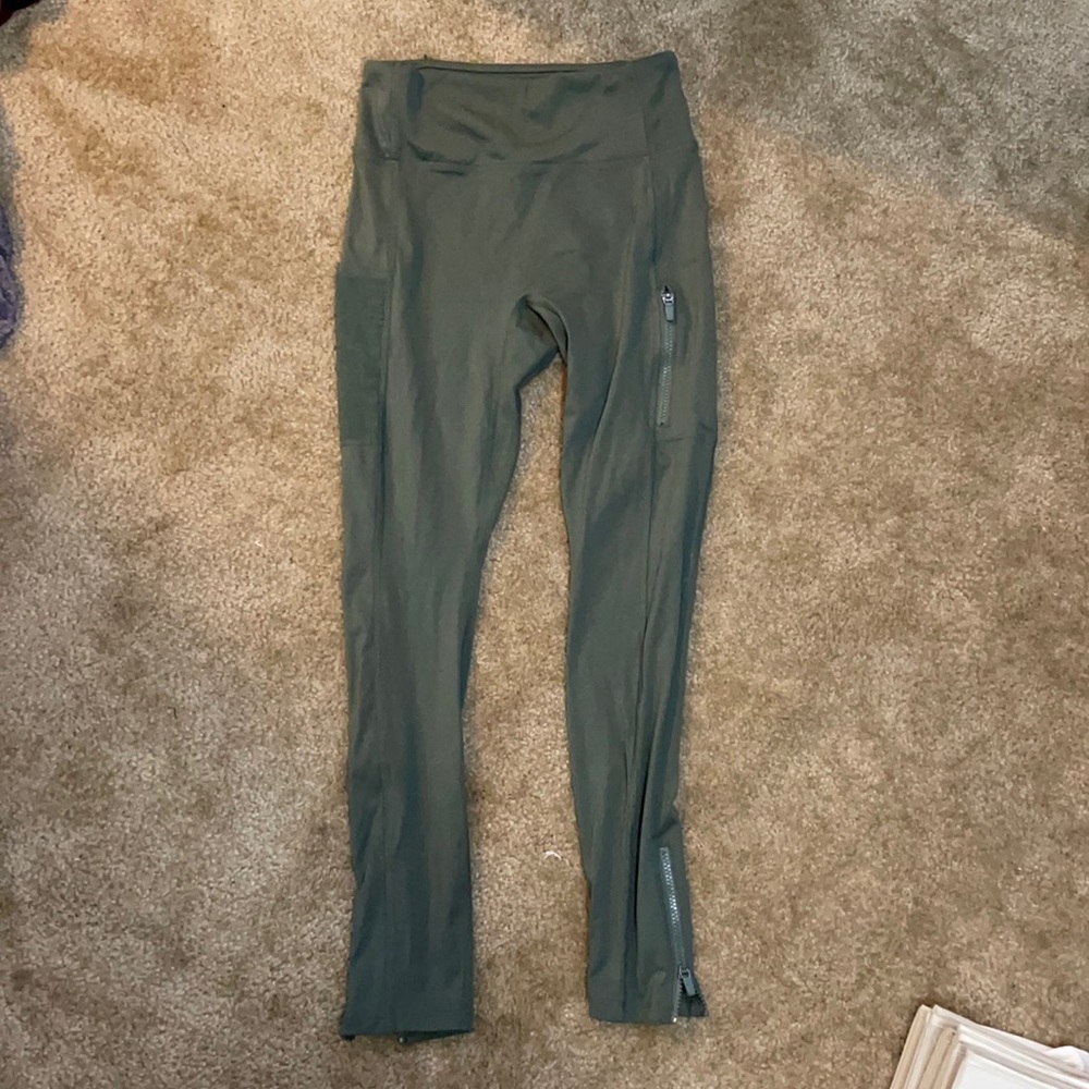 Fabletics Motion365 Green Leggings